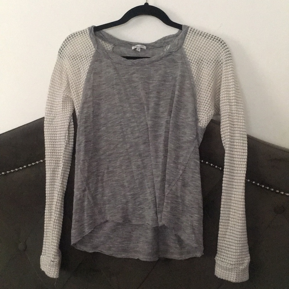 Splendid gray and white long sleeve